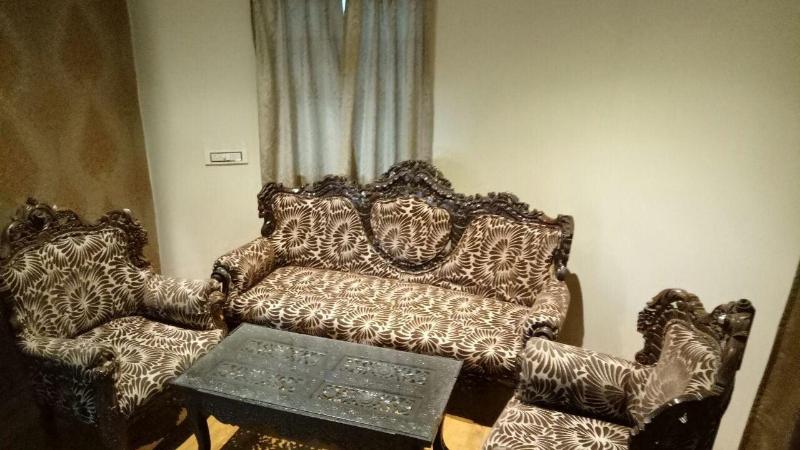 Hotel Tapovan image
