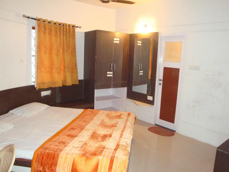 Hotel Tapovan image
