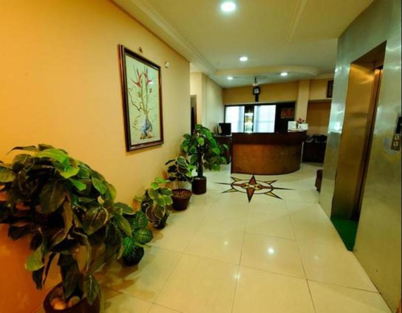 Hotel Amit Regency