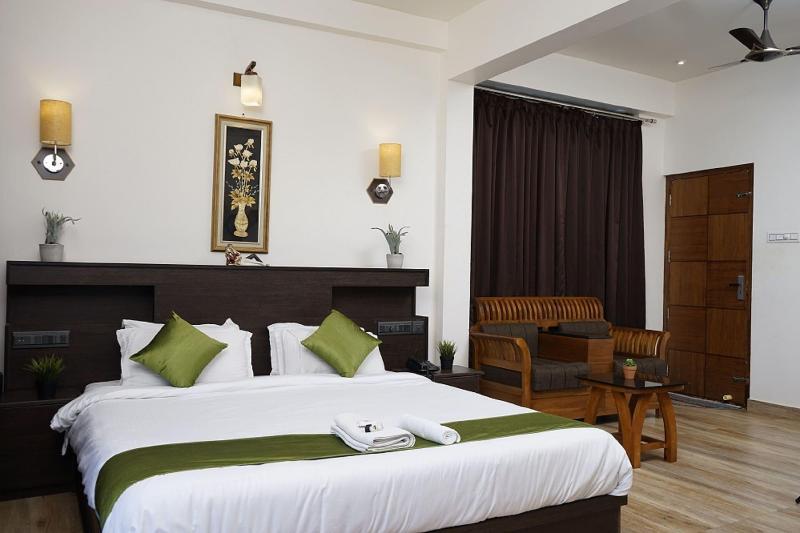 The Paddy Field Inn 2
