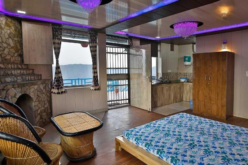 Snow View Luxury Homes image
