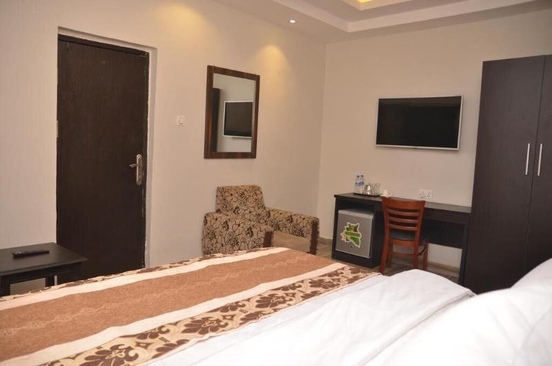 Newton Hotels Limited Owerri image
