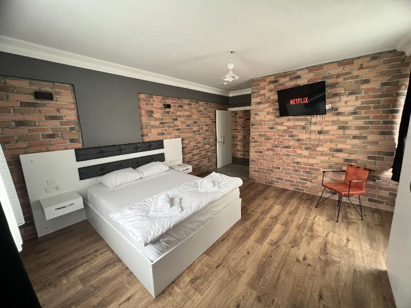 Karaca Suite image