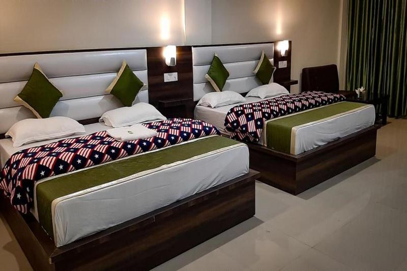 Hotel Green Park image