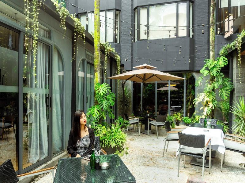 Nomad Hotel image