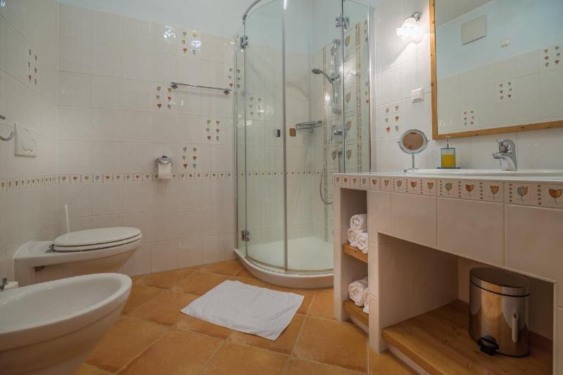 Apartments Sitar image