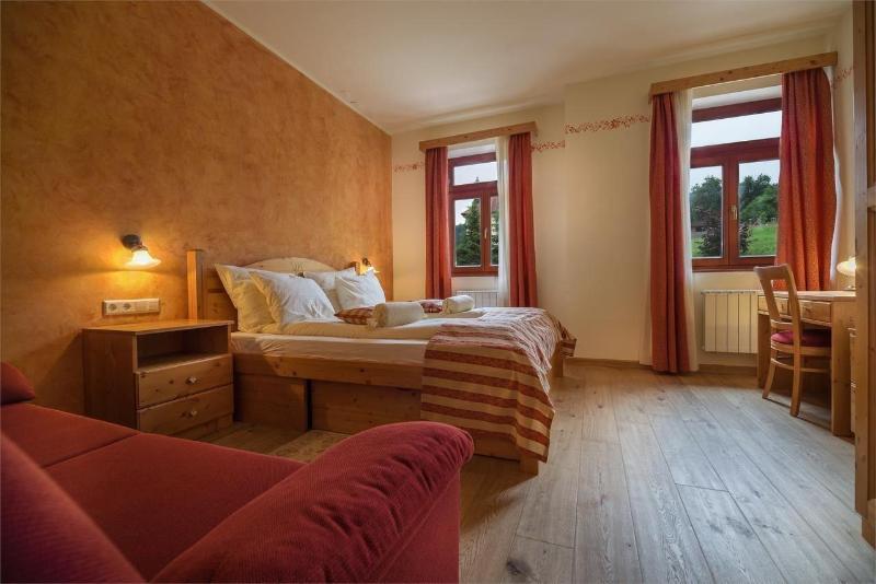 Apartments Sitar image