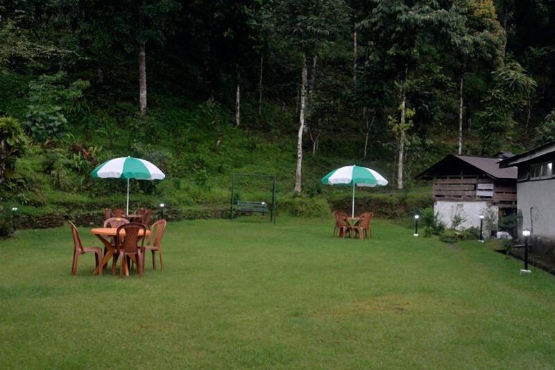 Green Leaf Resort image