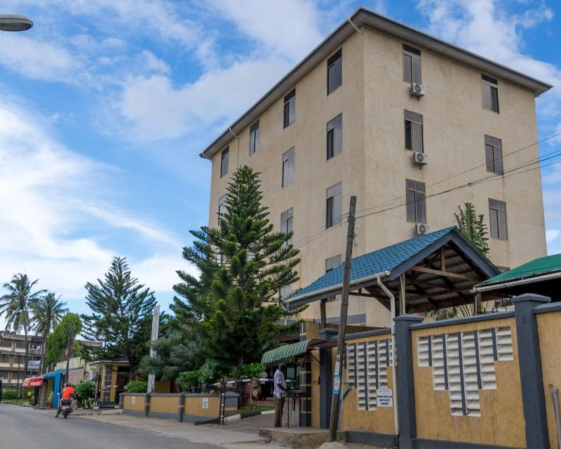 The Grand Villa Hotel — main photo