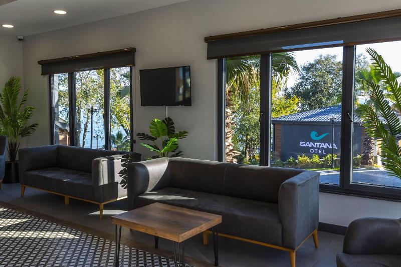 Santana Hotel image