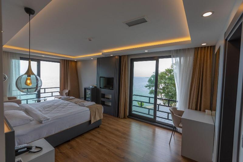 Santana Hotel image