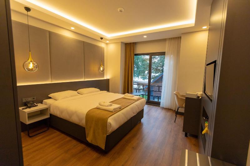 Santana Hotel image