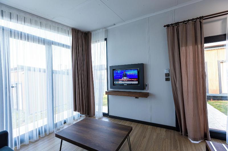Santana Hotel image