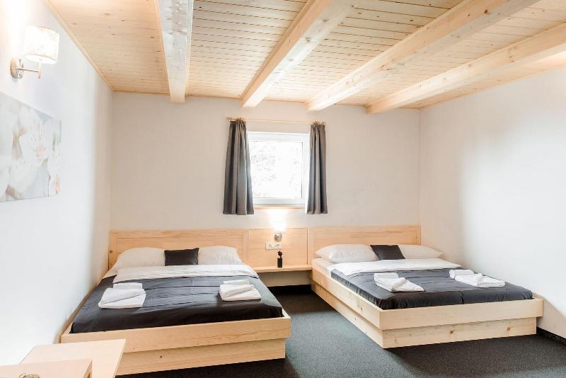 Hotel Rozka image