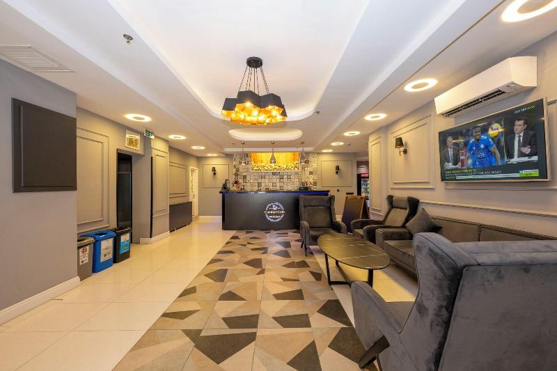 Comfort Suites Hotel image