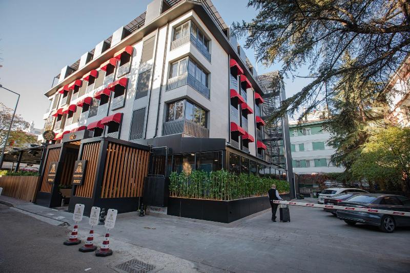 Bahã§elievler Hotels image