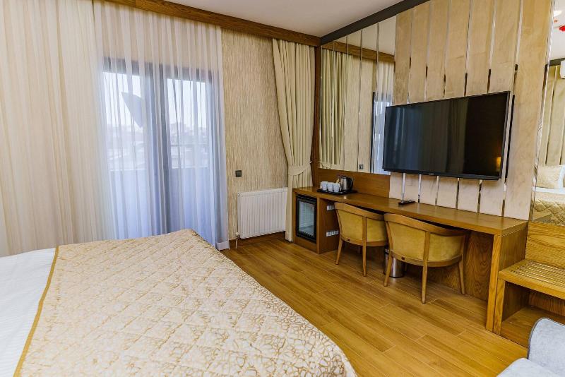 Bahã§elievler Hotels image