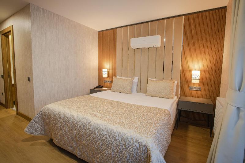Bahã§elievler Hotels image