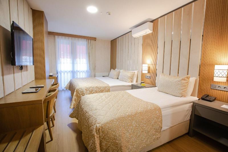 Bahã§elievler Hotels image