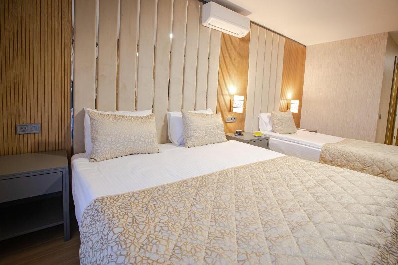 Bahã§elievler Hotels image