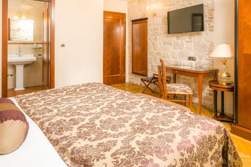 Judita Palace Heritage Hotel image