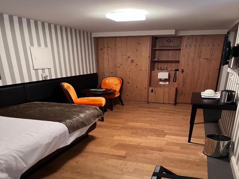 Hotel Ettenheim image