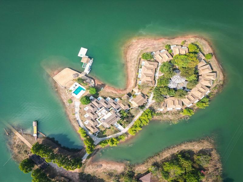 Sanctuary Nam Ngum Beach Resort image