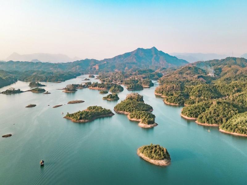 Sanctuary Nam Ngum Beach Resort image