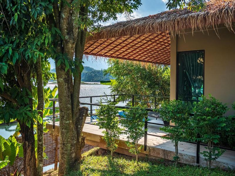 Sanctuary Nam Ngum Beach Resort image