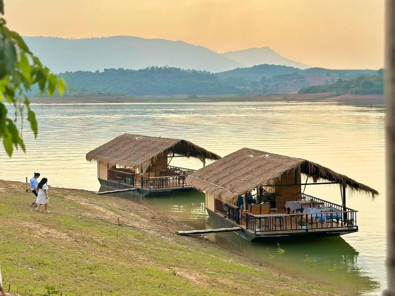 Sanctuary Nam Ngum Beach Resort image