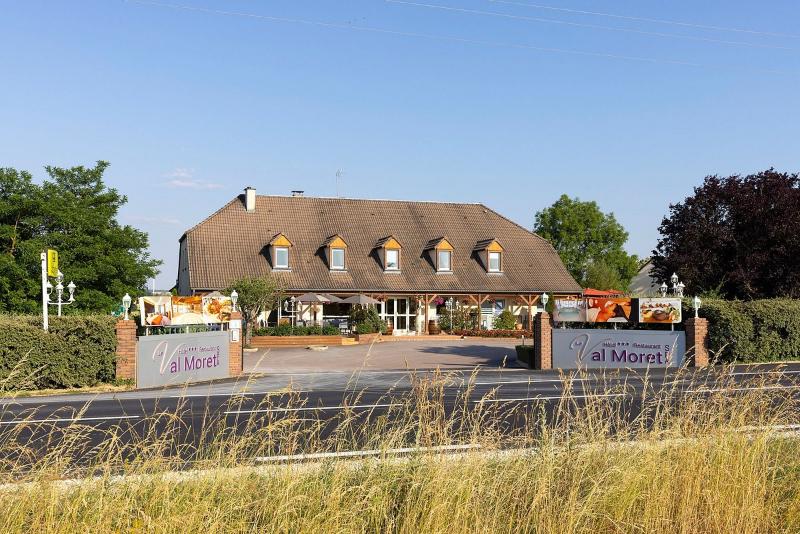 Hotel Le Val Moret image
