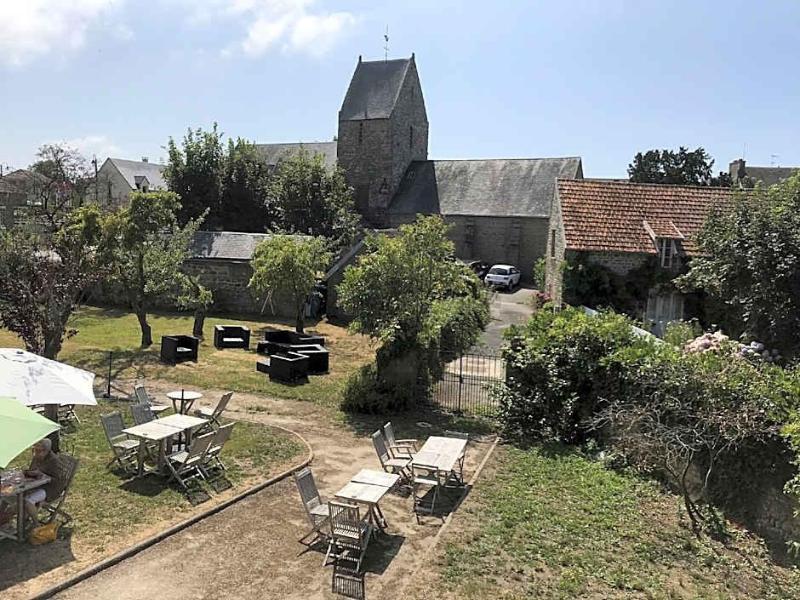 Auberge De Carolles image