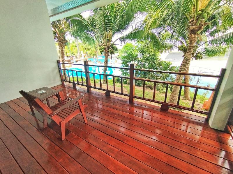 Pp Mountain Beach Resort