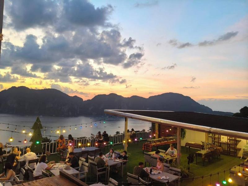 Pp Mountain Beach Resort