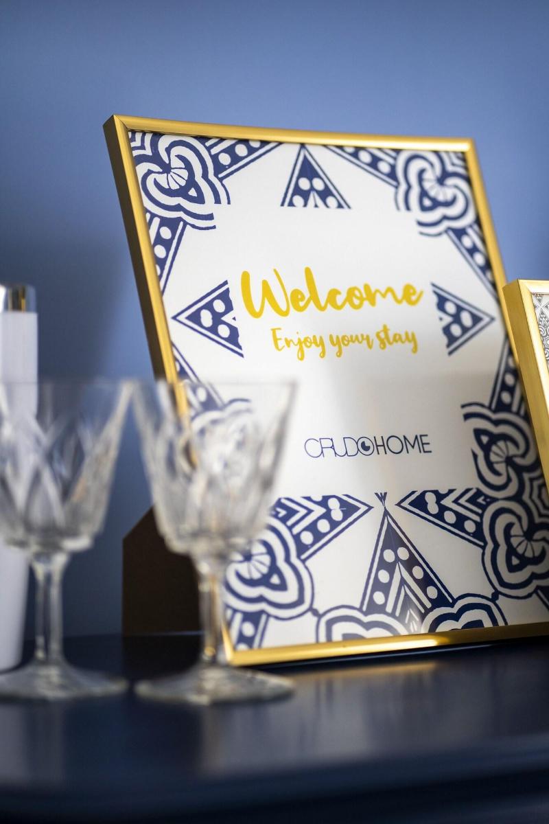 Crudo Home image