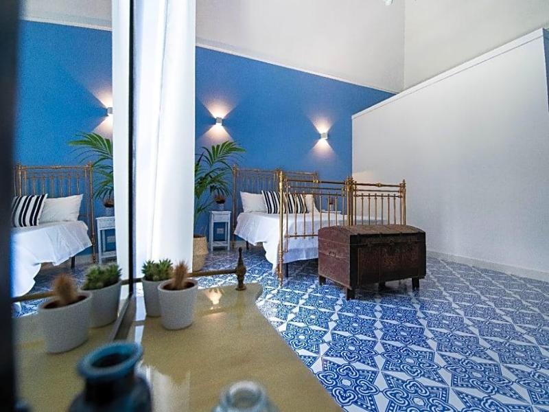 Crudo Home image