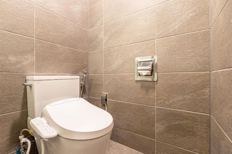 Urbanest Hotel image