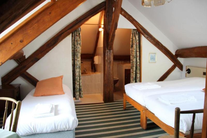 Auberge De La Plaine image