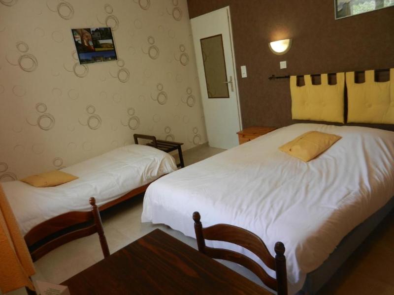Auberge De La Plaine image