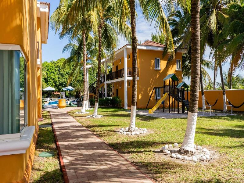 Hotel Cayman Suites