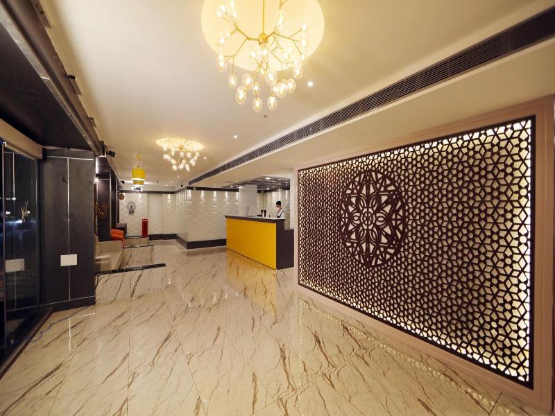 The Zinc By The Fern image