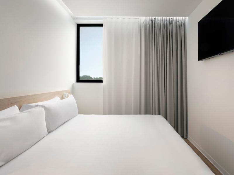 B&B HOTEL Famalicão image