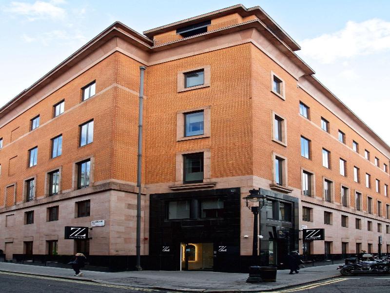 The Z Hotel Trafalgar image