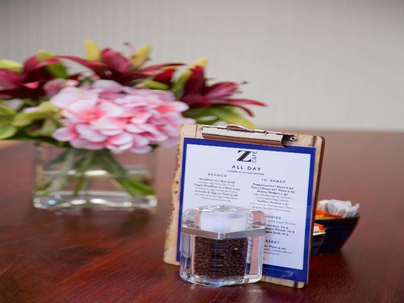 The Z Hotel Trafalgar image
