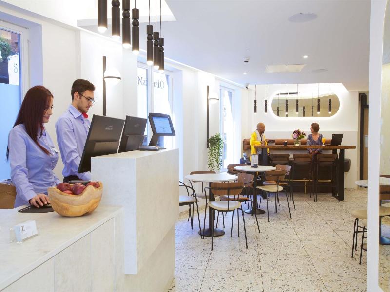 The Z Hotel Trafalgar image