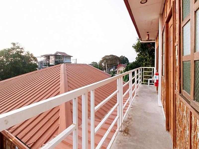 Reddoorz @ Camp Saint John Hotel La Union image