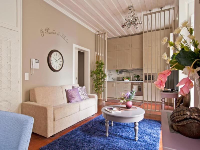 Lisbon Colours Bairro Alto Apartments image