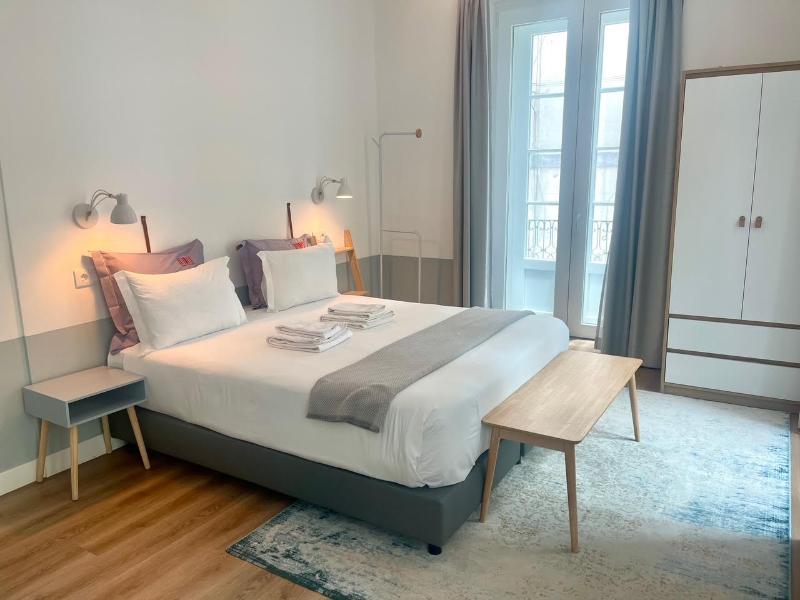 Lisbon Colours Bairro Alto Apartments image