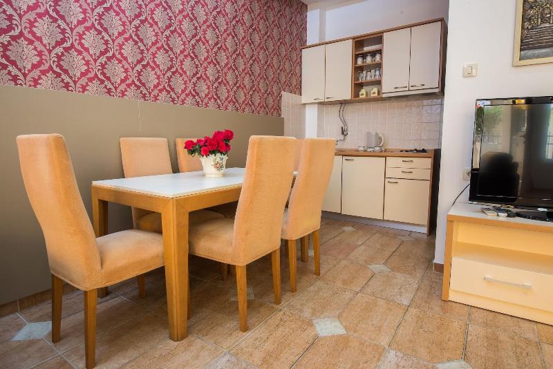 Apartments Sofija image