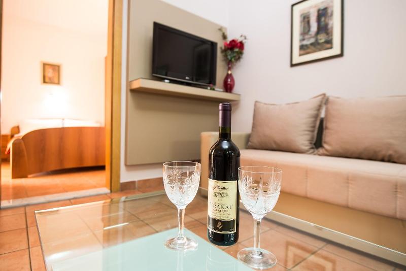 Apartments Sofija image